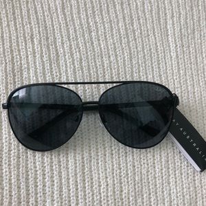 Quay Australia Accessories - Quay Vivienne Black Aviators Quay Australia Accessories - Quay Vivienne Black Aviators